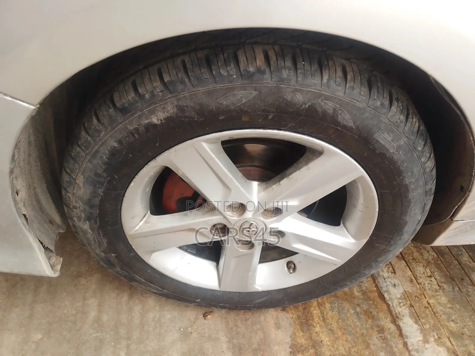 Toyota Camry 2012 Silver