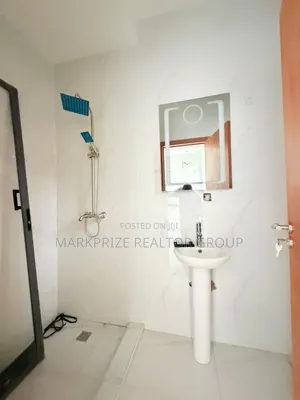 4bdrm Duplex in Opic Isheri for sale