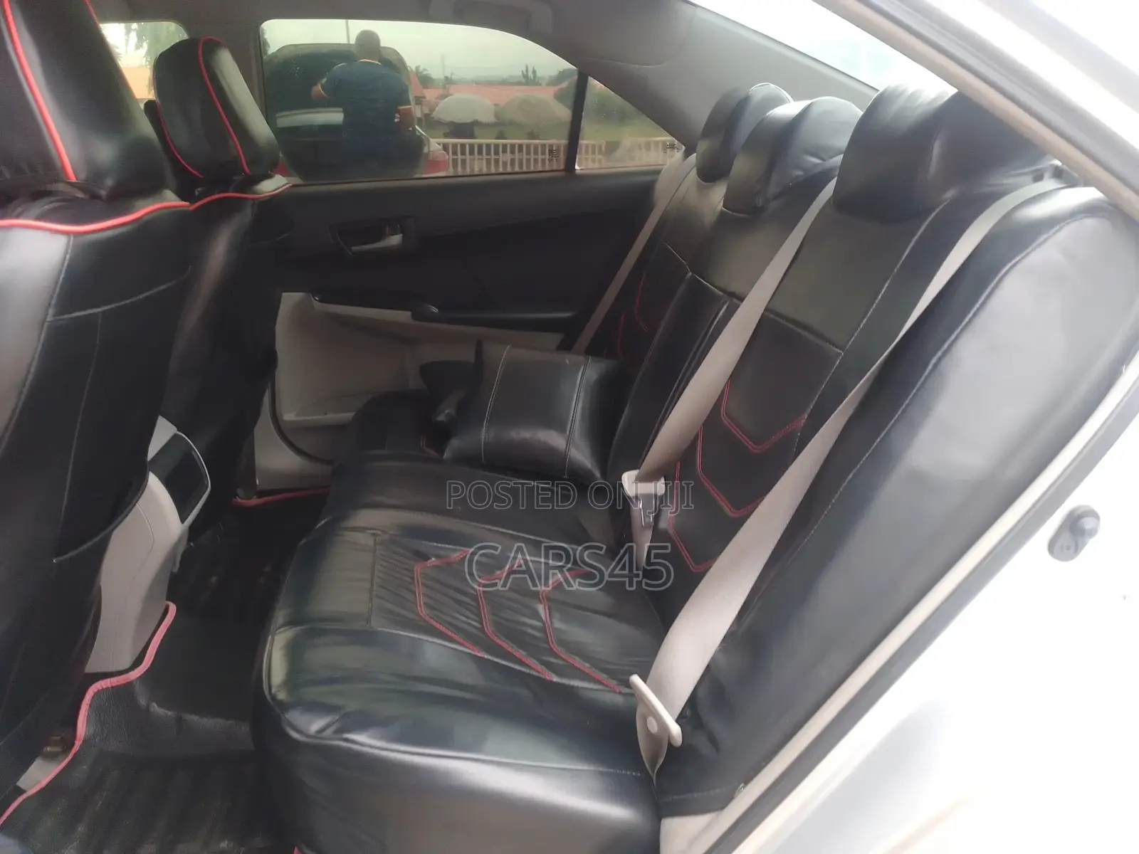 Toyota Camry 2012 Silver