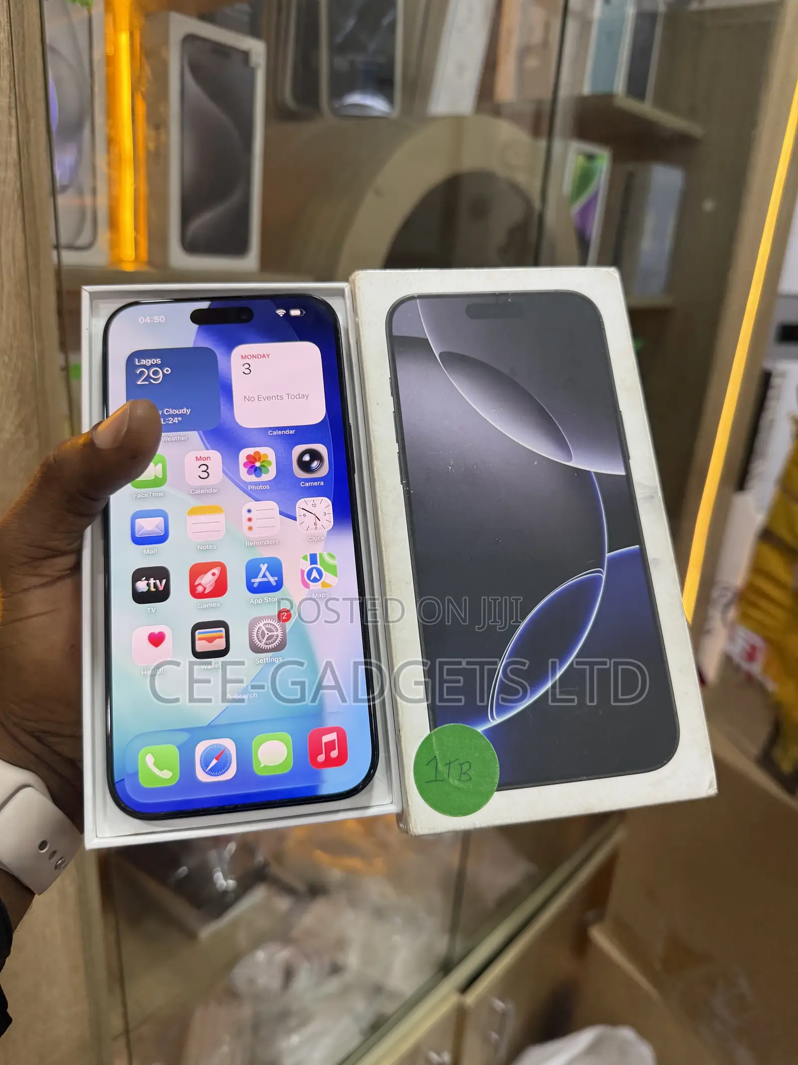 Apple iPhone 16 Pro Max 1 TB Black