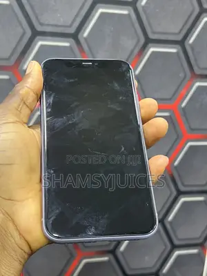 Apple iPhone 11 64 GB Blue
