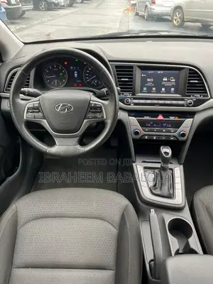 Hyundai Elantra 2019 Red