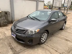 Toyota Corolla 2013 Gray