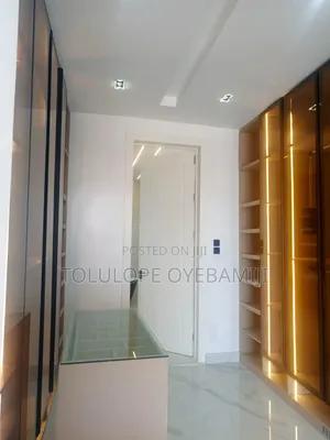5bdrm Duplex in Lekki Phase 1 for rent