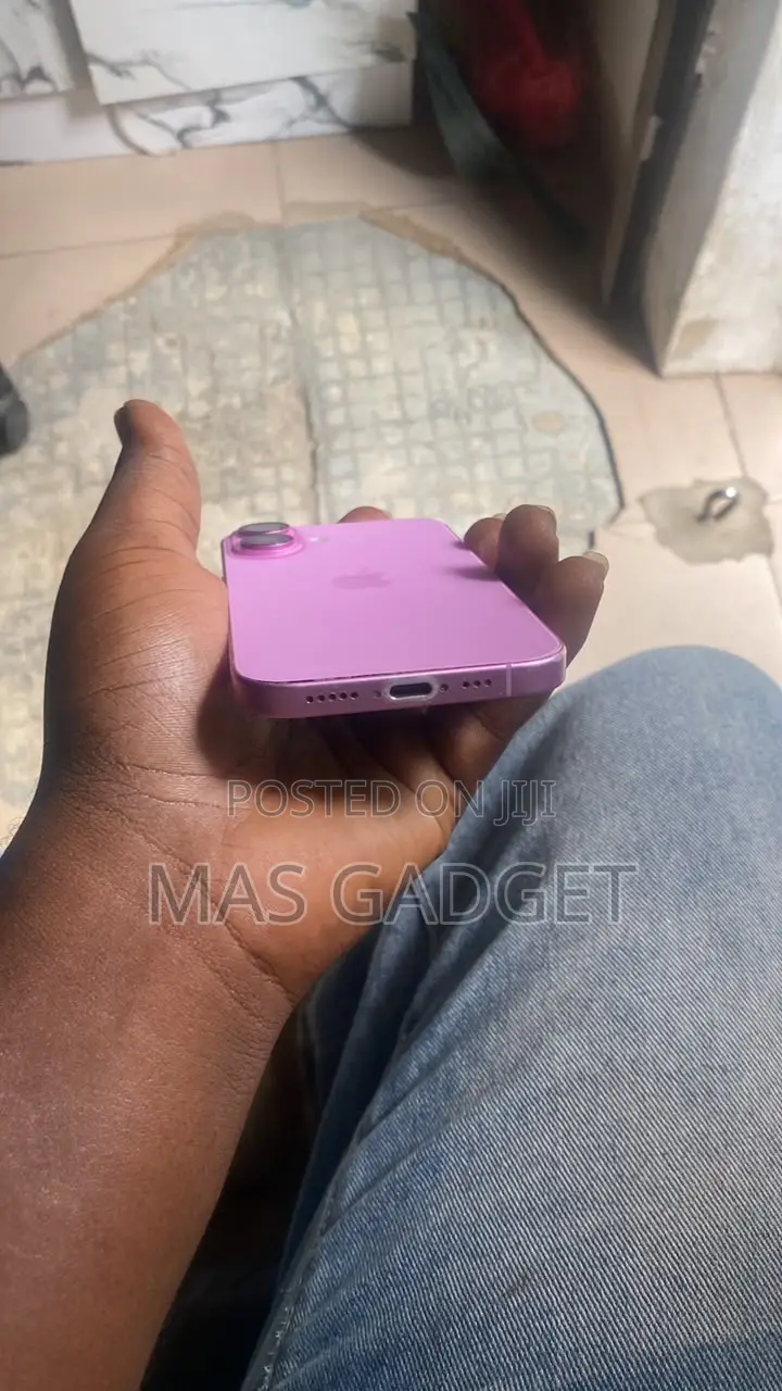 Apple iPhone 16 128 GB Pink