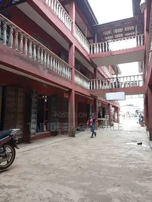 Kazam Plaza