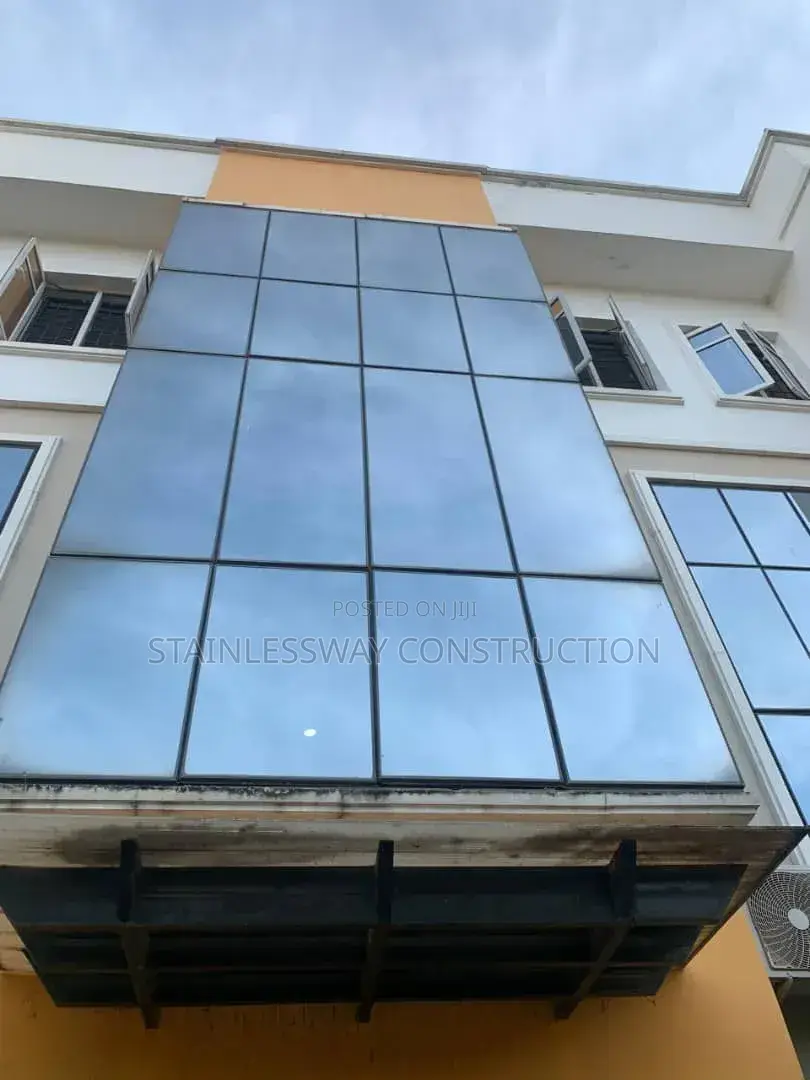 Glass Cutting One Coverage With Aluminum