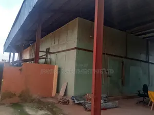 Cold Room Storage Available for Lease