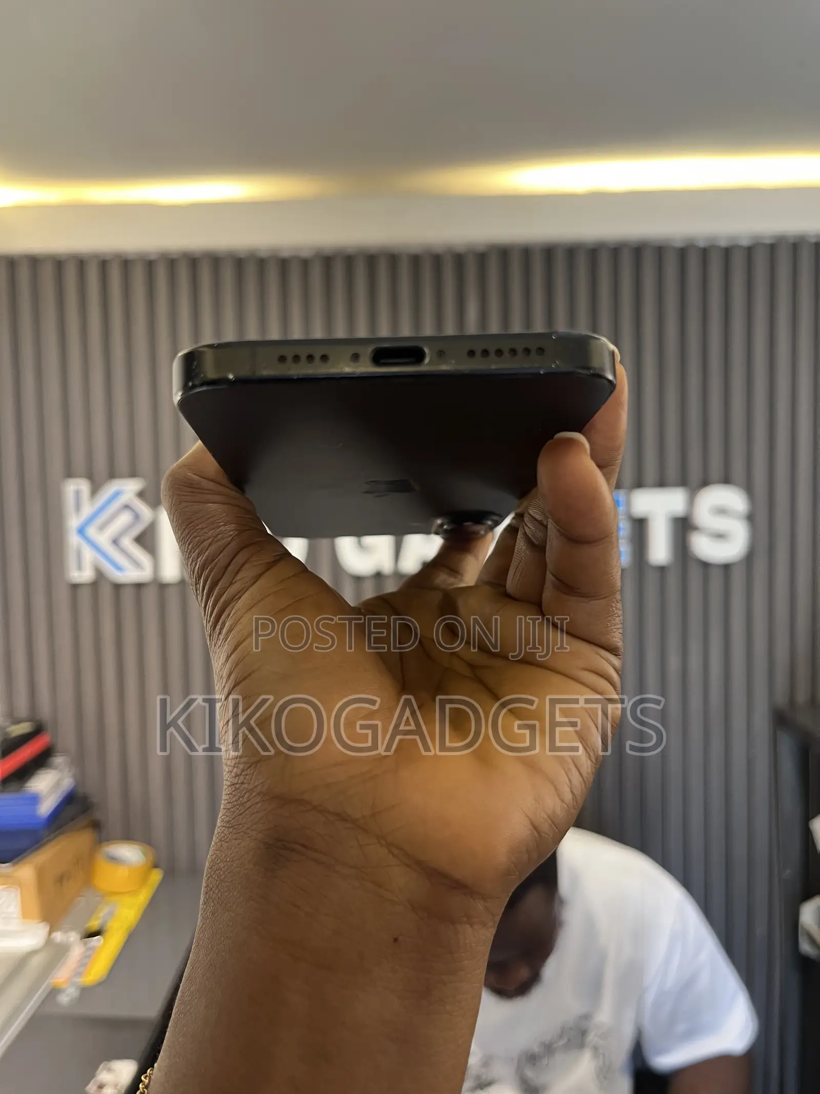 Apple iPhone 16 Plus 128 GB Black