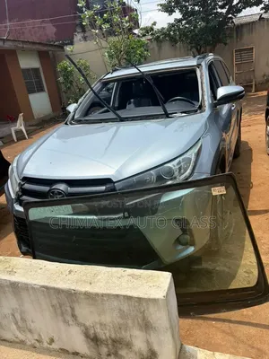Toyota Highlander 2016 Windscreen Glass Installed at Chimatex