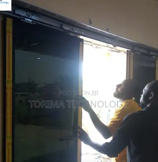 Automatic Sensor Door