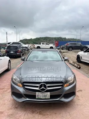 Mercedes-Benz C300 2017 Gray