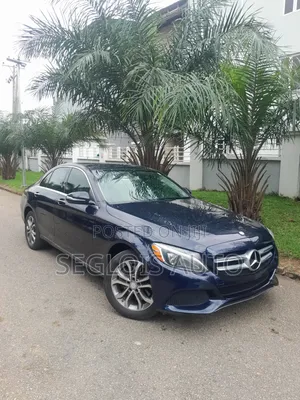 Mercedes-Benz C300 2015 Blue