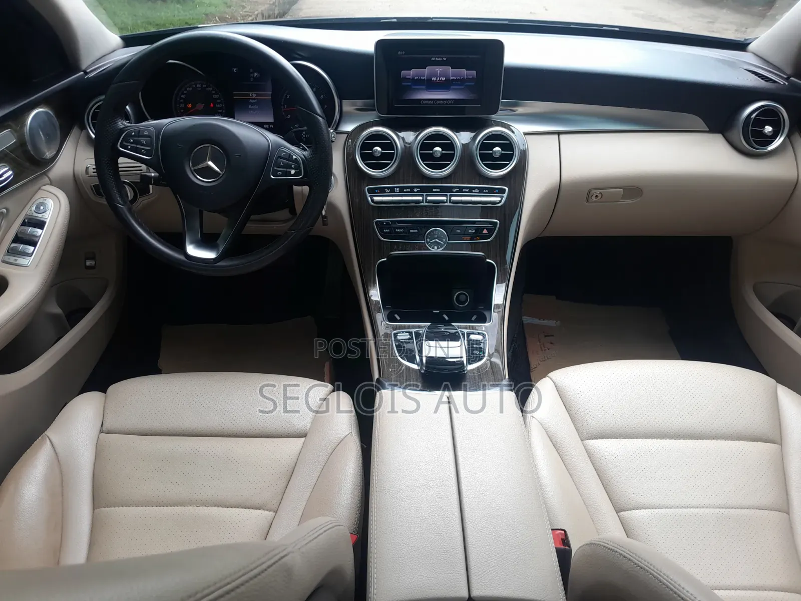 Mercedes-Benz C300 2015 Blue