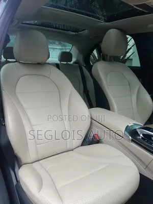 Mercedes-Benz C300 2015 Blue