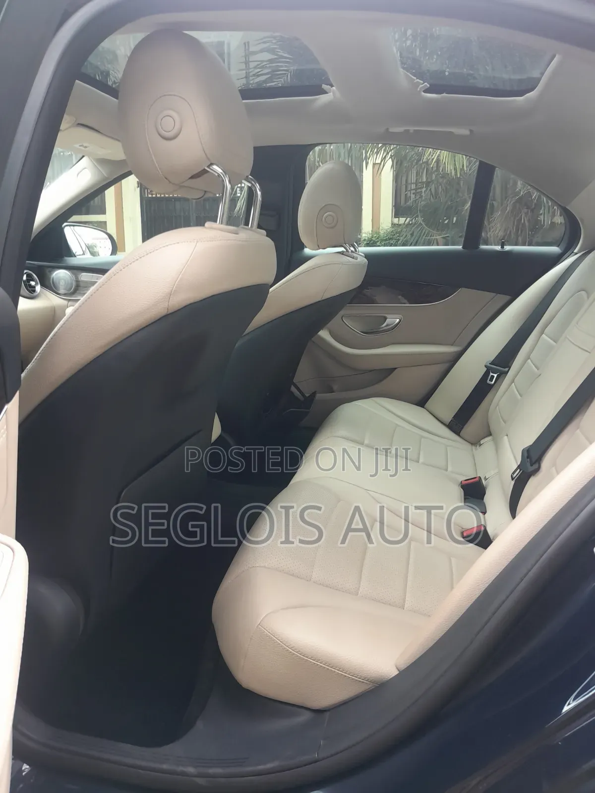 Mercedes-Benz C300 2015 Blue