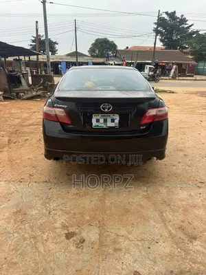 Toyota Camry SE V6 4dr Sedan (3.5L 6cyl 6AM) 2010 Black
