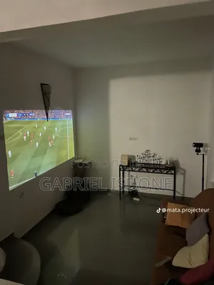 Portable Projector, HY320 Smart TV Projector for Phone/TV Stick/Laptop