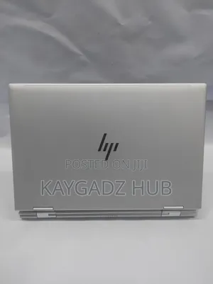 Laptop HP EliteBook 830 G8 16GB Intel Core i5 SSD 256GB