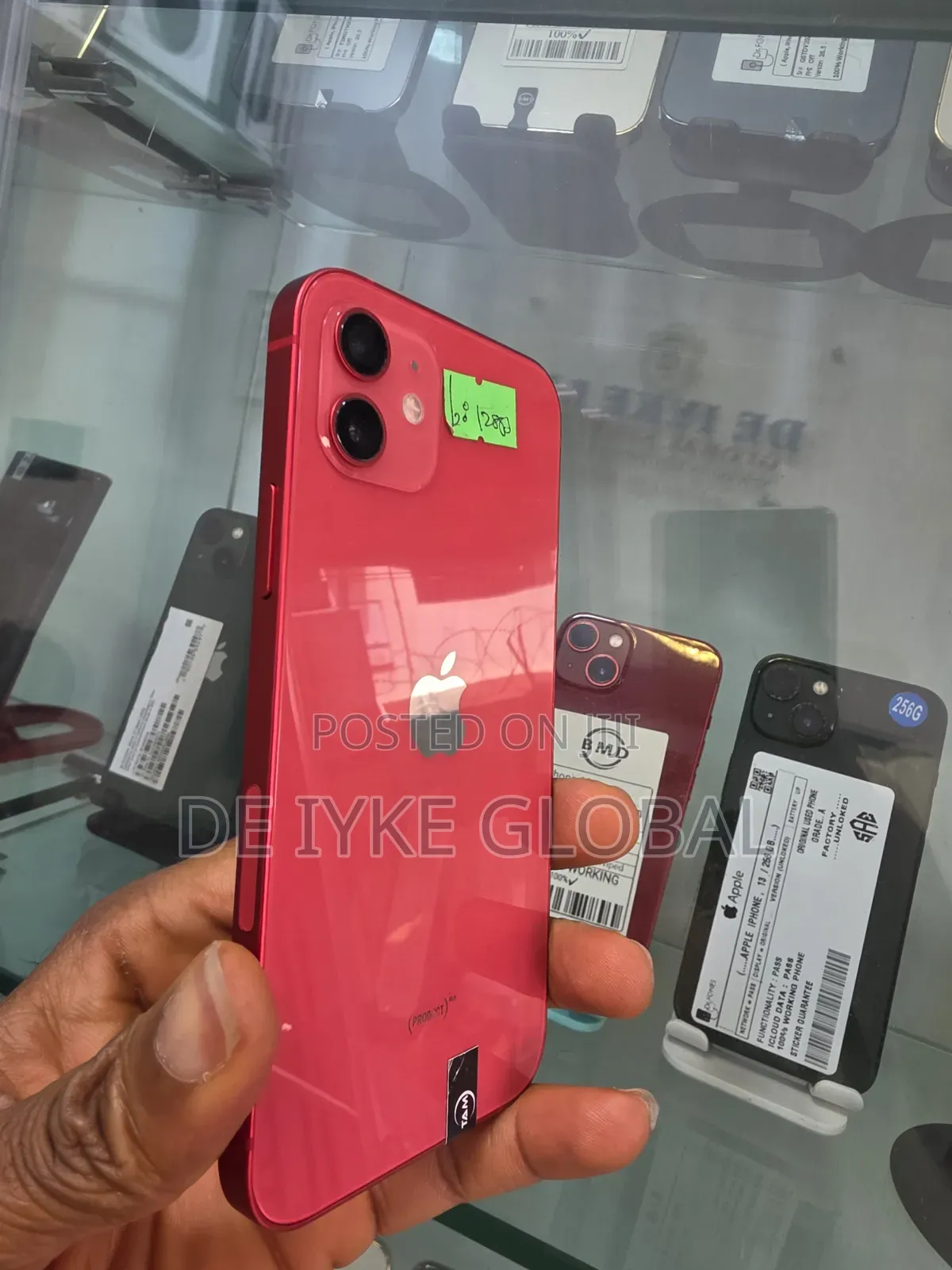 Apple iPhone 12 128 GB Red