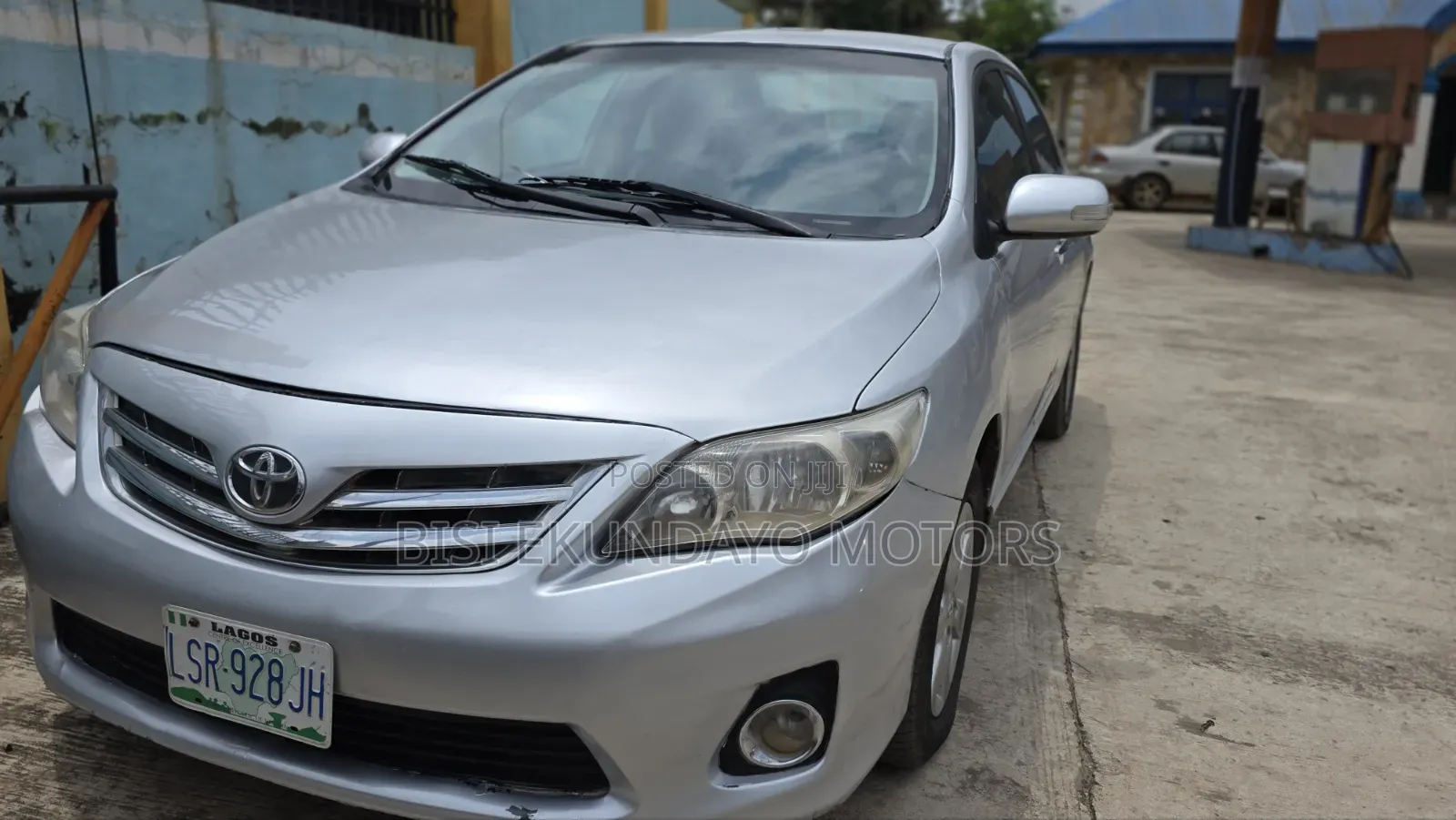 Toyota Corolla 2012 Silver