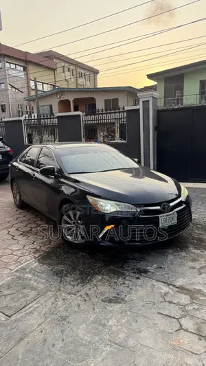 Toyota Camry XLE V6 4dr Sedan (3.6L 6cyl 6A) 2016 Black