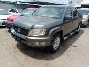 Honda Ridgeline 2011 Gray