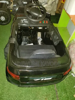 Range Rover 718