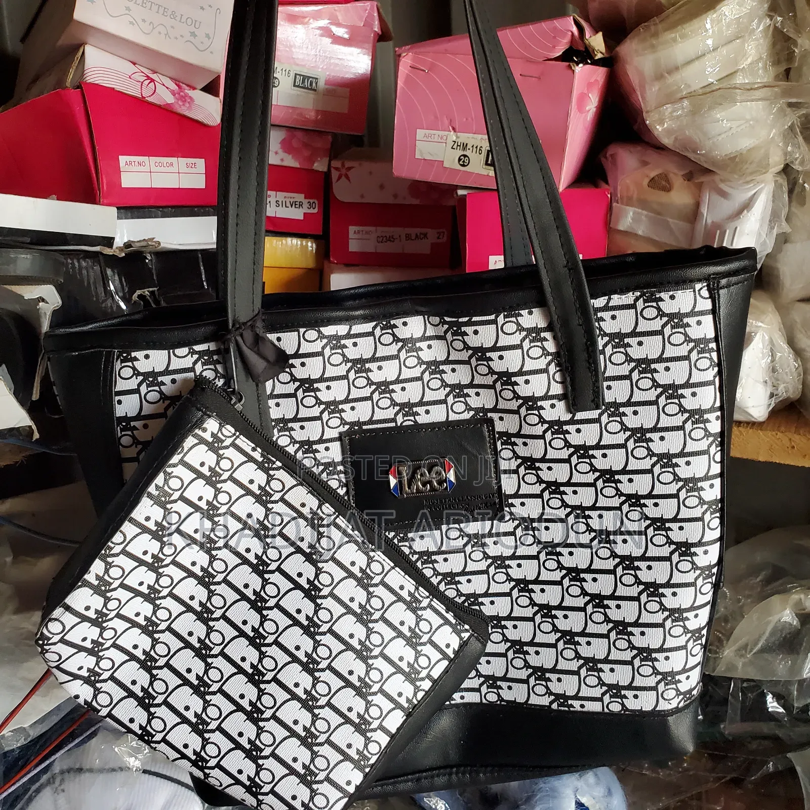 Quality Tote Handbags.