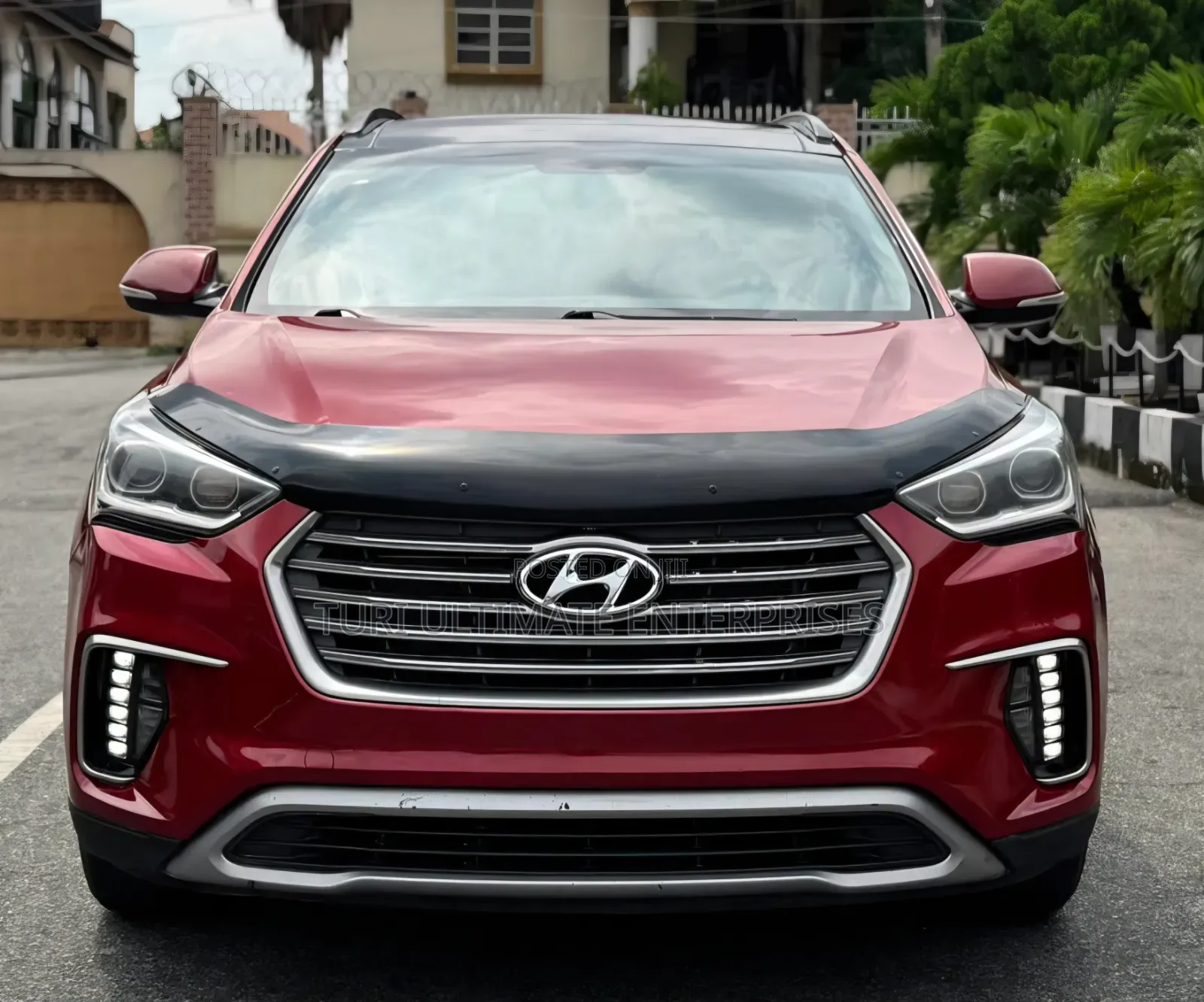 Hyundai Santa Fe 2016 Red