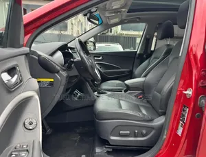 Hyundai Santa Fe 2016 Red