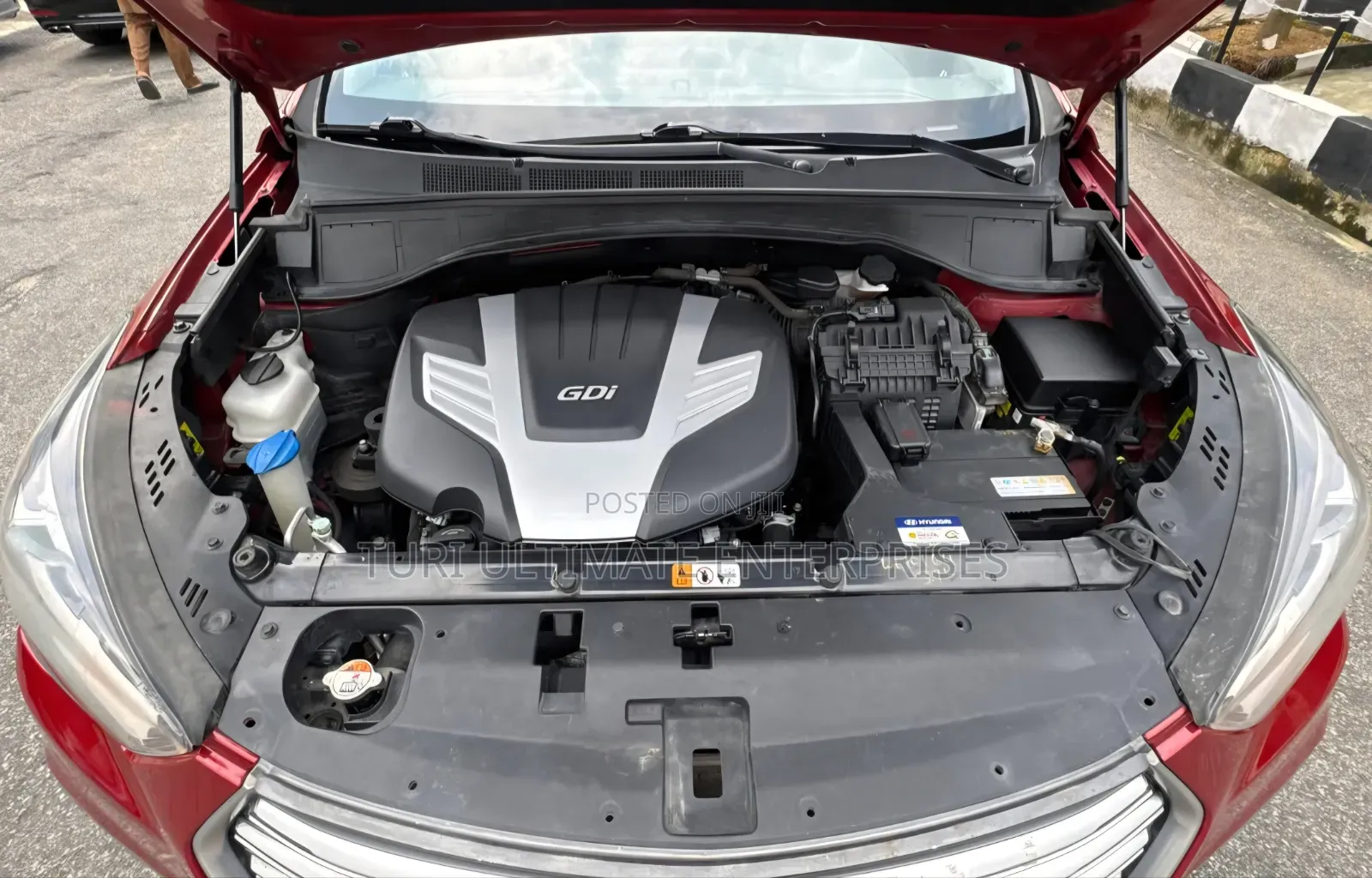 Hyundai Santa Fe 2016 Red