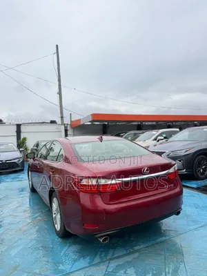 Lexus ES 350 FWD 2015 Red