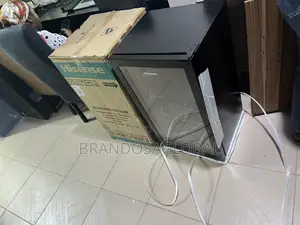 Hisense JC-94 91 Litres Beverage Chiller