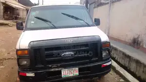 Ford E250 2010 White