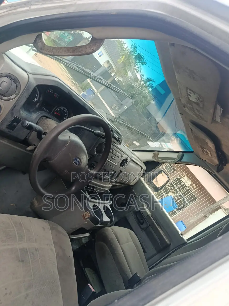 Ford E250 2010 White