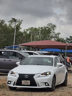 Lexus IS 2014 White