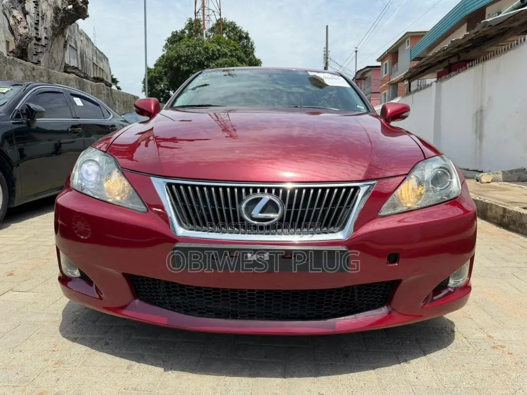 Lexus IS 2010 Red