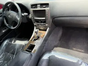Lexus IS 2010 Red