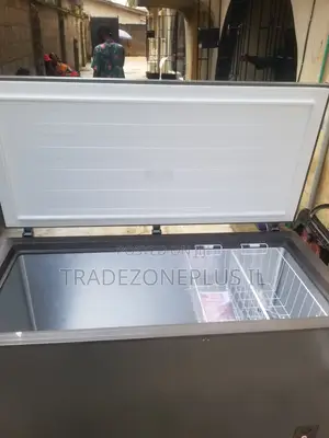 Spacious Freezing System by Hisense