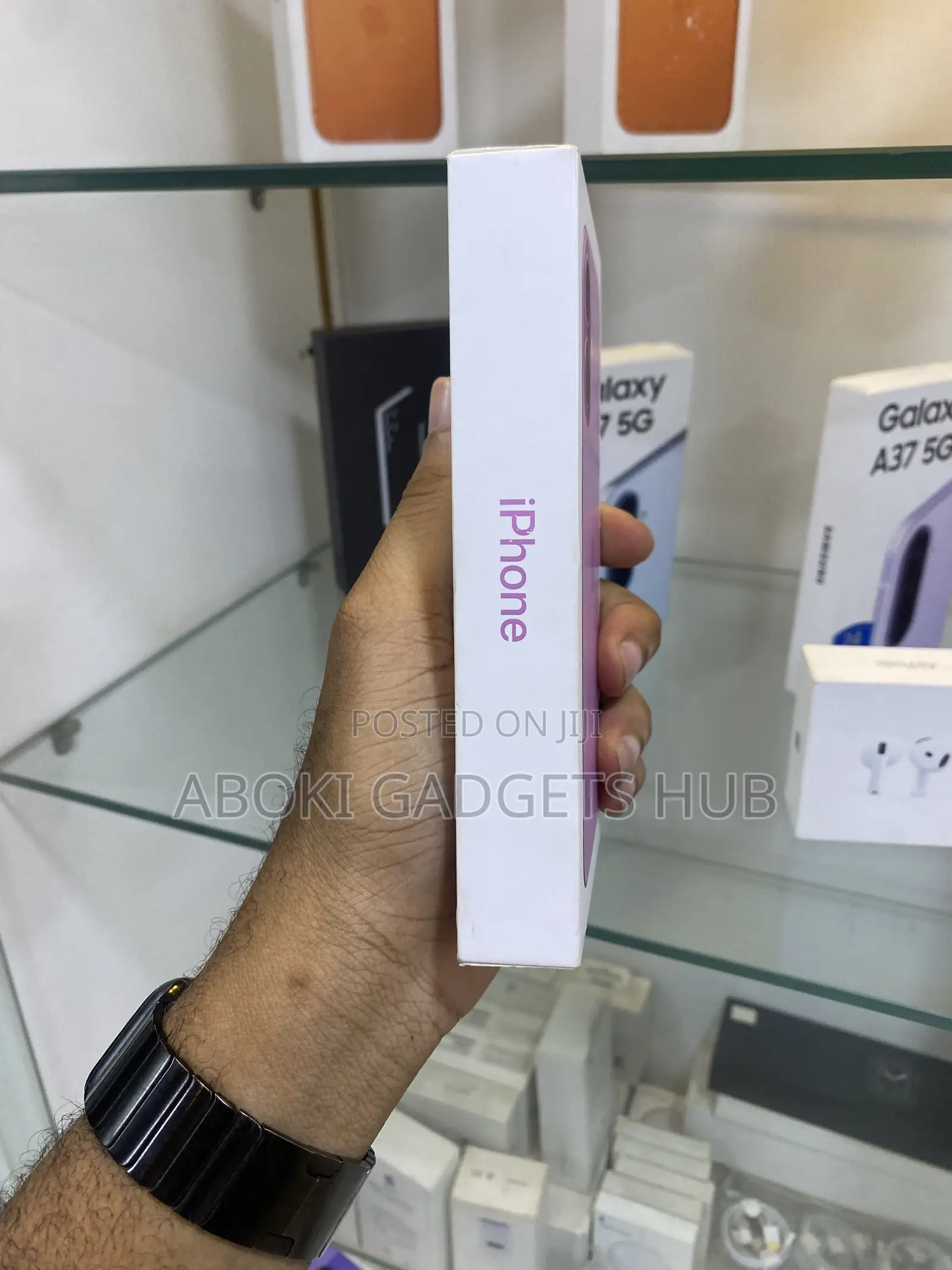 New Apple iPhone 16 128 GB Pink