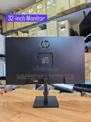 HP P32u G5 32" Class WQHD IPS Monitor