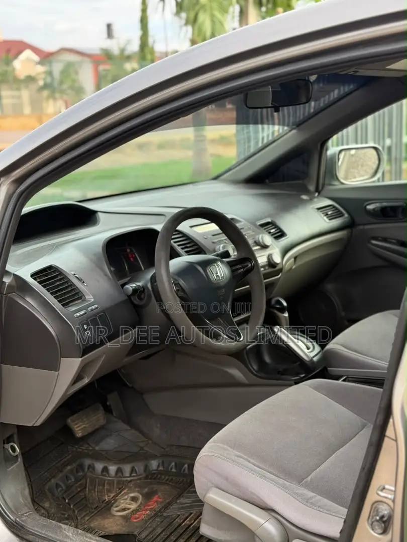 Honda Civic 2007 Gray