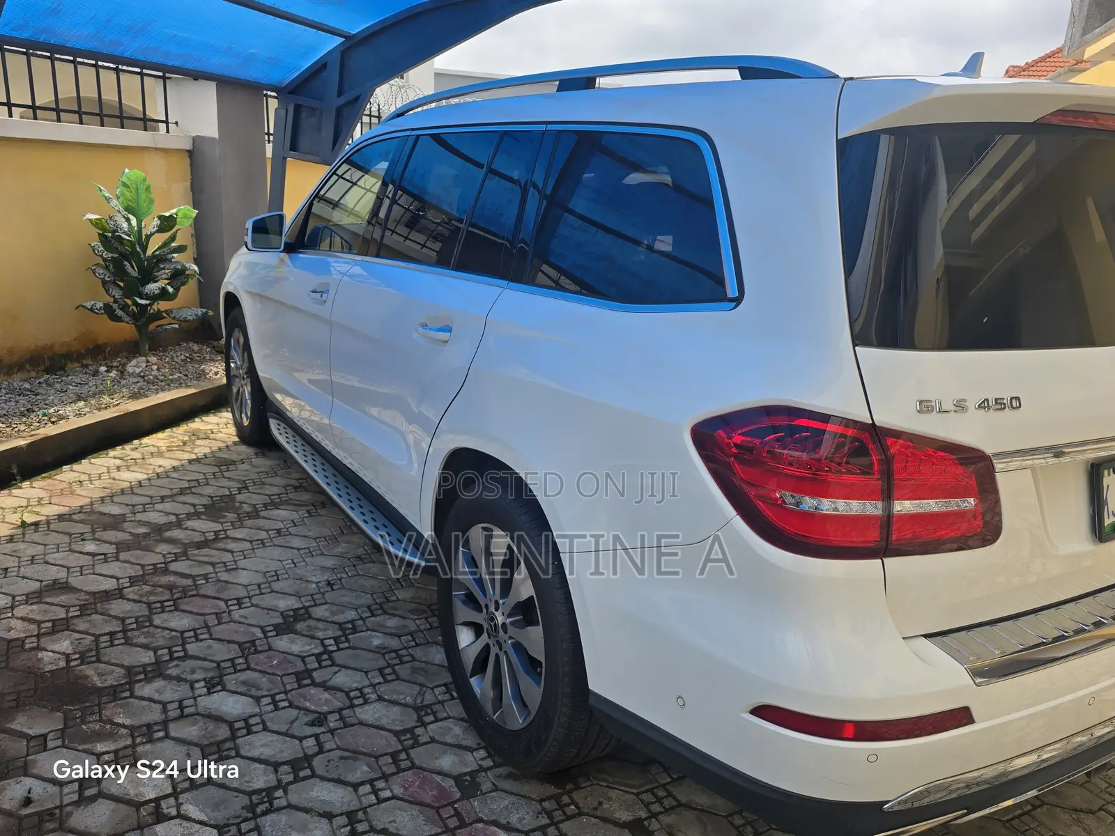 Mercedes-Benz GLS-Class 2019 White