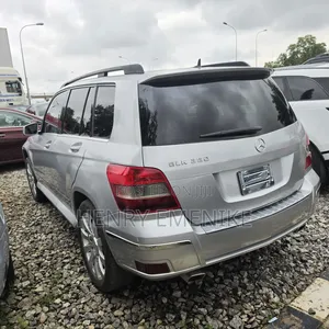 Mercedes-Benz GLK-Class 2010 Gray