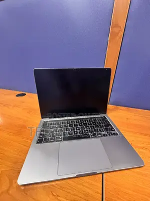 Laptop Apple MacBook Pro 2020 8GB Intel Core i5 SSD 256GB