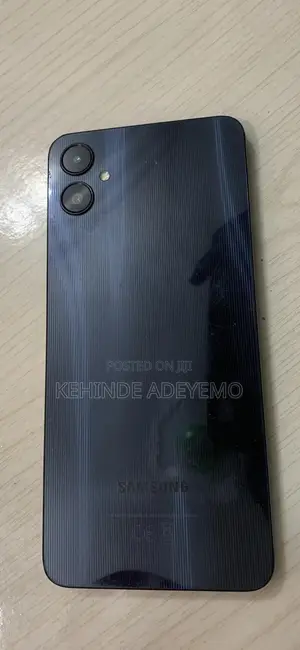 Samsung Galaxy A05 64 GB Black