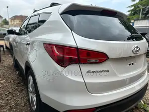 Hyundai Santa Fe 2013 White