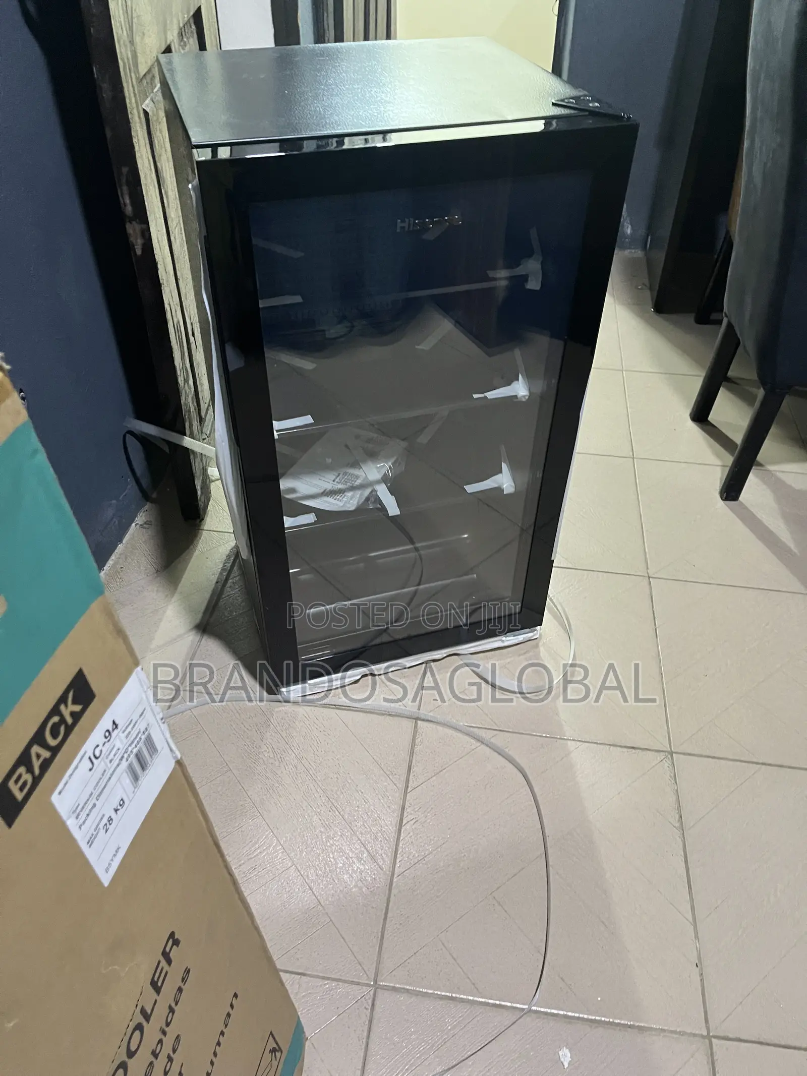 Hisense JC-94 91 Litres Compact Chiller