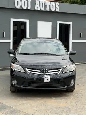 Toyota Corolla 2012 Black